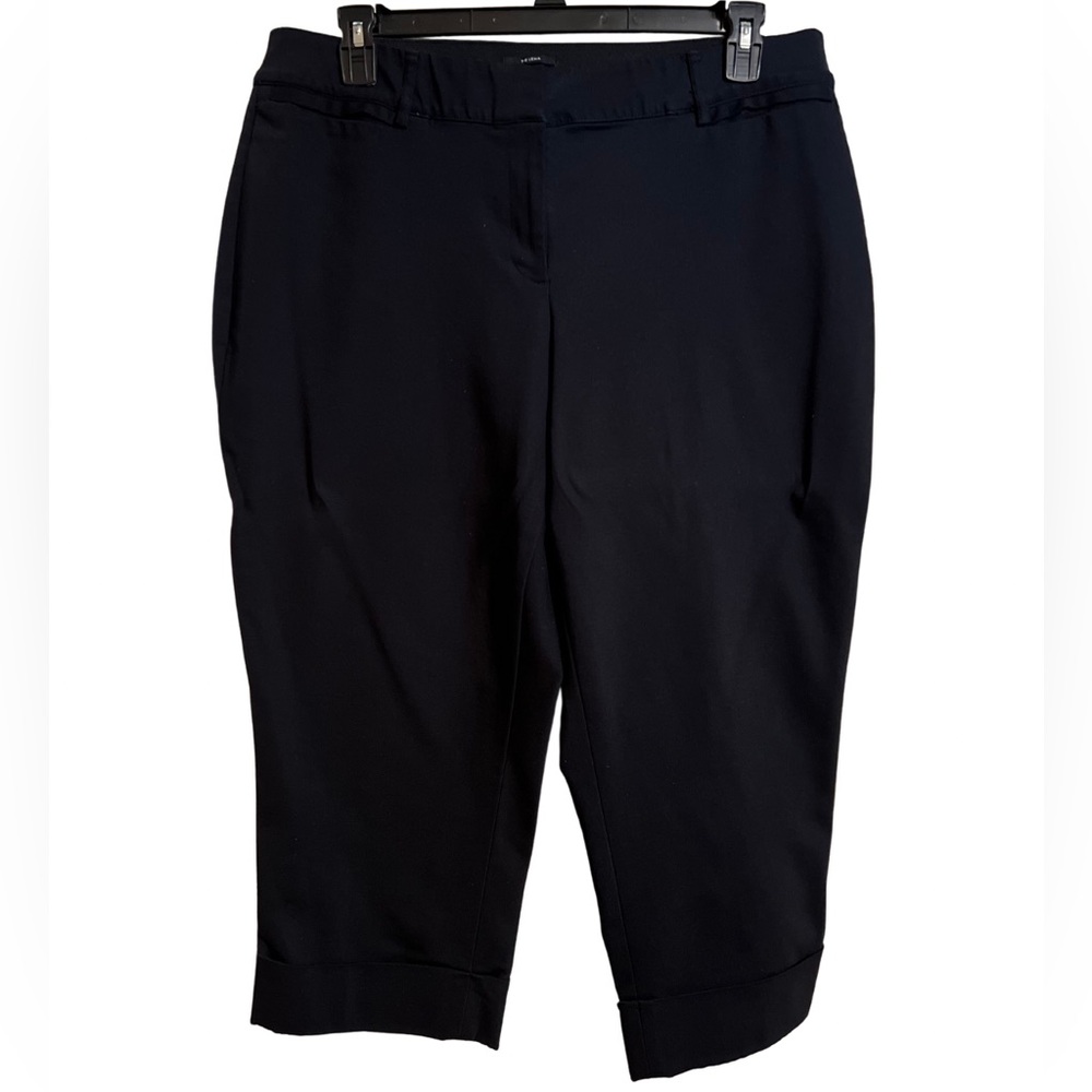 Lane Bryant Lena Modernist Collection Black Cuffed Capris